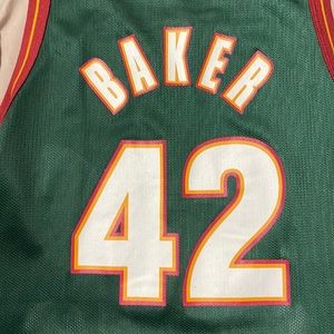 🌶Seattle SuperSonics Jersey Baker. NBA Champion